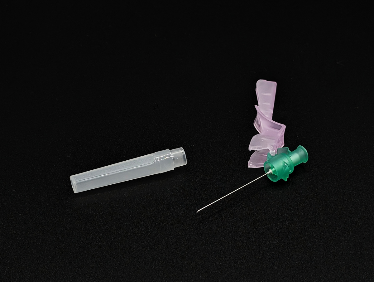 Injektionskanüle mit Sicherheitsmechanismus Eclipse grün 0,8 x 40 mm (Schachtel à 100 Kanülen)